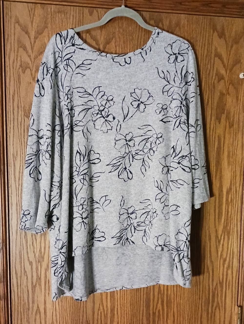Women's Pullover Soft Hi Low Stretch Top